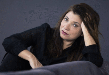 Susanna Lira expande linguagem, firma-se na ficção com o premiado ‘#SalveRosa’ e roda série sobre Marília Mendonça