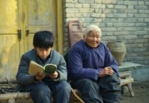 VEJA O TRAILER! Vencedor do Urso de Prata de melhor direção, ‘Living The Land’ chega aos cinemas no dia 5 de fevereiro