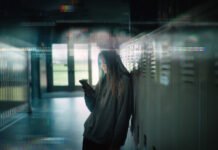 Análises e Dicas #1061 – ‘Número Desconhecido: Catfishing na Escola’