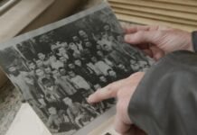 TV Cultura exibe documentário sobre casal de filantropos que ajudou a libertar imigrantes judeus