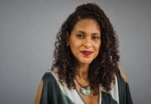 Racismo e saúde mental: Café Filosófico CPFL debate impactos na escuta clínica