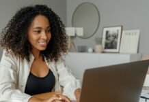 Spcine abre inscrições para formações gratuitas com foco em criação, internacionalização e distribuição audiovisual