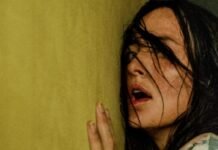 Fenômeno do terror, ‘Backrooms: Um Não-Lugar’ chega para venda e aluguel
